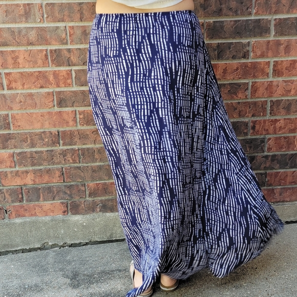 Soulmates Women’s Juniors Short Skirt Size Small Multicolored Blue White - Picture 4 of 9